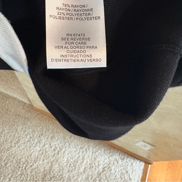 Taylor Black and White Dress - Picture 5 of 5